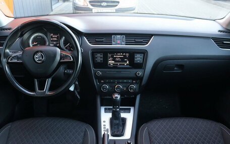 Skoda Octavia, 2016 год, 1 499 000 рублей, 6 фотография