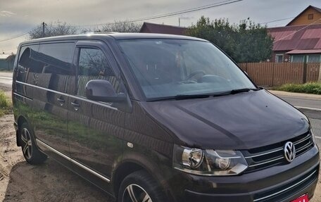 Volkswagen Caravelle T5, 2014 год, 2 350 000 рублей, 3 фотография