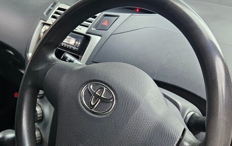 Toyota Vitz, 2005 год, 580 000 рублей, 9 фотография