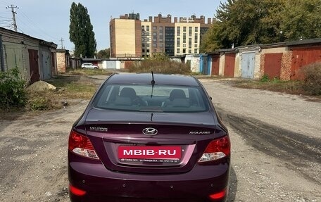 Hyundai Solaris II рестайлинг, 2011 год, 900 000 рублей, 6 фотография