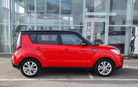 KIA Soul II рестайлинг, 2016 год, 1 330 000 рублей, 5 фотография