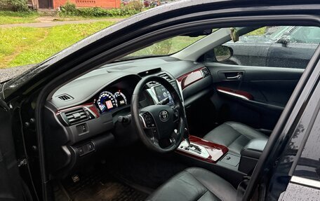 Toyota Camry, 2014 год, 1 700 000 рублей, 8 фотография