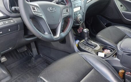 Hyundai Santa Fe III рестайлинг, 2012 год, 1 930 000 рублей, 13 фотография
