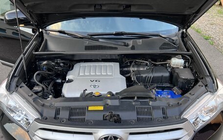 Toyota Highlander III, 2013 год, 1 790 000 рублей, 11 фотография