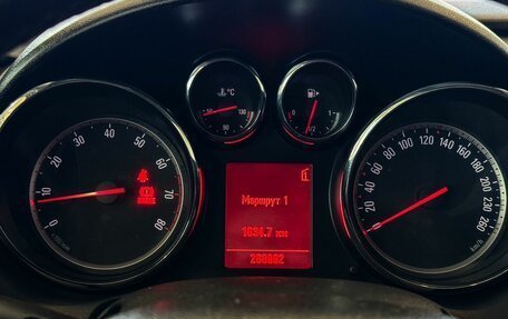 Opel Astra J, 2010 год, 685 000 рублей, 13 фотография