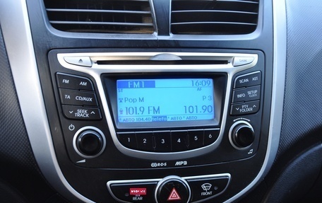 Hyundai Solaris II рестайлинг, 2012 год, 799 000 рублей, 19 фотография