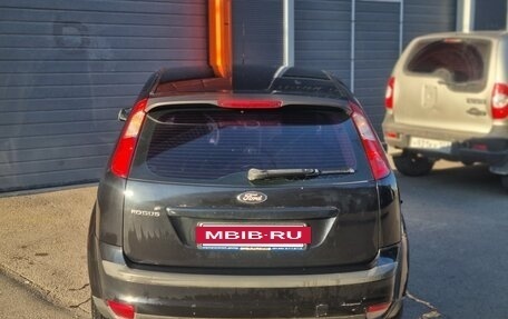 Ford Focus II рестайлинг, 2006 год, 530 000 рублей, 2 фотография