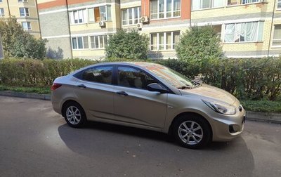 Hyundai Solaris II рестайлинг, 2014 год, 905 000 рублей, 1 фотография