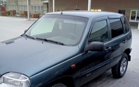 Chevrolet Niva I рестайлинг, 2006 год, 500 000 рублей, 11 фотография