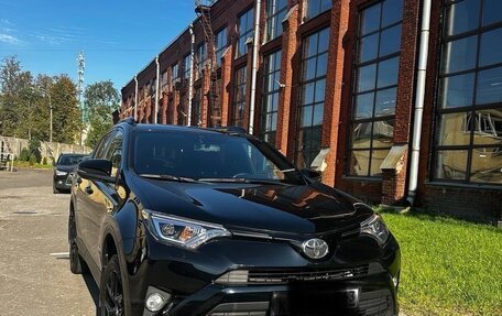 Toyota RAV4, 2019 год, 3 200 000 рублей, 1 фотография