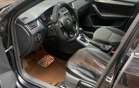 Skoda Octavia, 2014 год, 800 000 рублей, 14 фотография