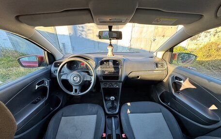 Volkswagen Polo VI (EU Market), 2011 год, 699 000 рублей, 6 фотография