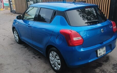 Suzuki Swift V, 2018 год, 920 000 рублей, 11 фотография