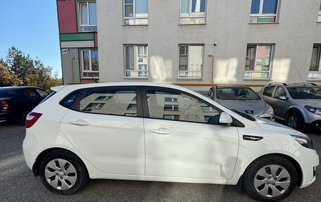 KIA Rio III рестайлинг, 2014 год, 999 999 рублей, 6 фотография