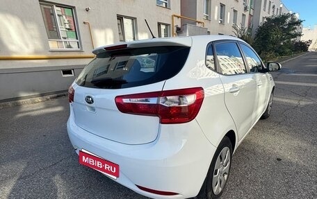 KIA Rio III рестайлинг, 2014 год, 999 999 рублей, 3 фотография