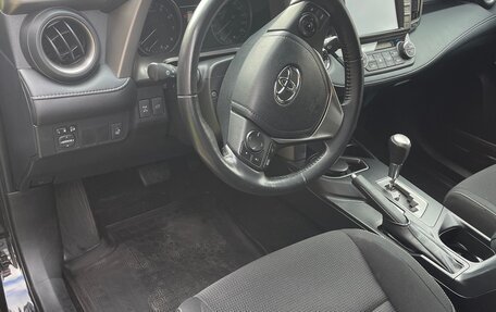 Toyota RAV4, 2019 год, 3 200 000 рублей, 15 фотография
