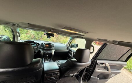 Toyota Land Cruiser 200, 2011 год, 4 000 000 рублей, 13 фотография
