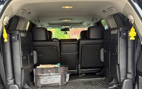 Toyota Land Cruiser 200, 2011 год, 4 000 000 рублей, 10 фотография