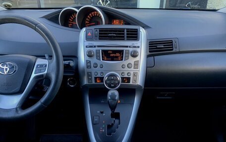 Toyota Verso I, 2010 год, 1 200 000 рублей, 12 фотография