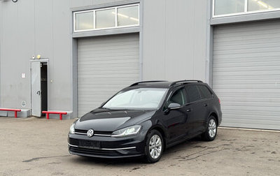 Volkswagen Golf VII, 2019 год, 1 900 000 рублей, 1 фотография
