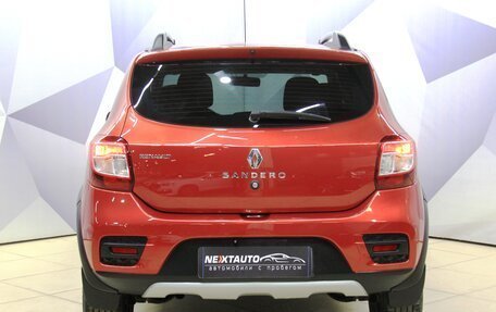 Renault Sandero II рестайлинг, 2016 год, 750 000 рублей, 4 фотография