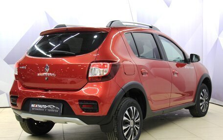 Renault Sandero II рестайлинг, 2016 год, 750 000 рублей, 5 фотография