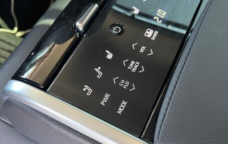 Toyota Camry, 2022 год, 4 200 000 рублей, 9 фотография