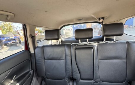 Mitsubishi Outlander III рестайлинг 3, 2013 год, 1 310 000 рублей, 12 фотография