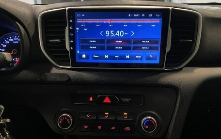 KIA Sportage IV рестайлинг, 2018 год, 2 150 000 рублей, 13 фотография