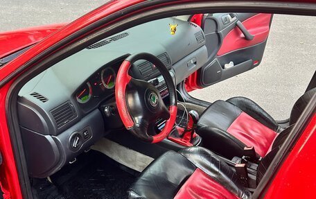 Skoda Octavia RS, 2001 год, 850 000 рублей, 13 фотография