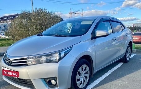 Toyota Corolla, 2013 год, 1 330 000 рублей, 3 фотография