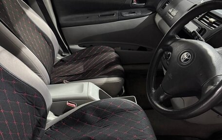 Toyota Opa I рестайлинг, 2001 год, 560 000 рублей, 2 фотография