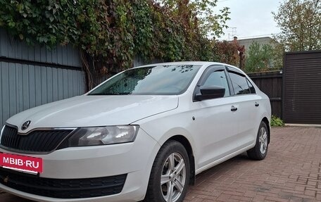 Skoda Rapid I, 2017 год, 700 000 рублей, 2 фотография