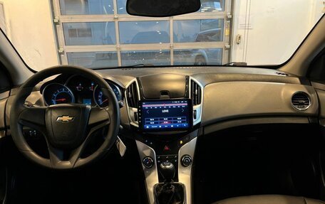 Chevrolet Cruze II, 2014 год, 810 000 рублей, 9 фотография