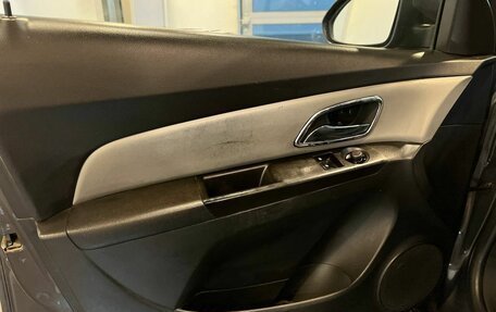 Chevrolet Cruze II, 2014 год, 810 000 рублей, 21 фотография