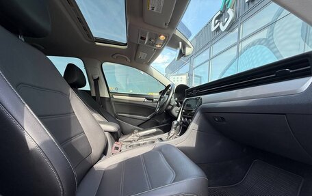 Volkswagen Passat B8 рестайлинг, 2020 год, 2 530 000 рублей, 6 фотография
