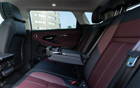 Land Rover Range Rover Evoque II, 2024 год, 6 500 000 рублей, 11 фотография
