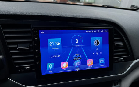 Hyundai Elantra VI рестайлинг, 2018 год, 1 090 000 рублей, 11 фотография