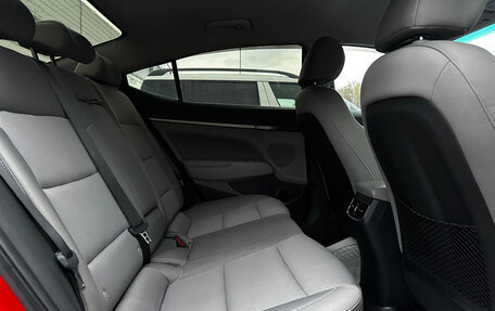 Hyundai Elantra VI рестайлинг, 2018 год, 1 090 000 рублей, 17 фотография