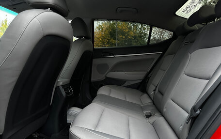 Hyundai Elantra VI рестайлинг, 2018 год, 1 090 000 рублей, 16 фотография