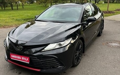 Toyota Camry, 2022 год, 4 000 000 рублей, 1 фотография