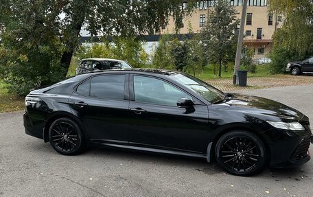 Toyota Camry, 2022 год, 4 000 000 рублей, 6 фотография
