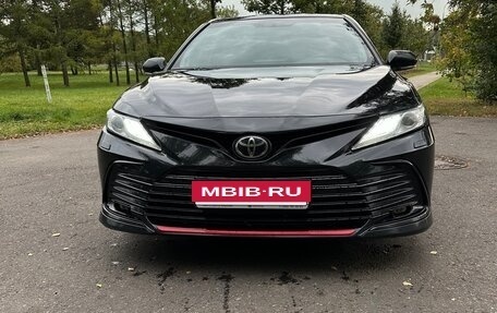 Toyota Camry, 2022 год, 4 000 000 рублей, 2 фотография