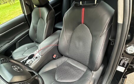 Toyota Camry, 2022 год, 4 000 000 рублей, 13 фотография