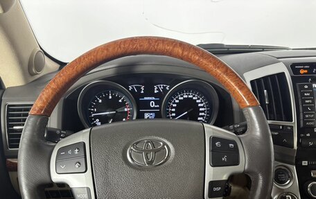 Toyota Land Cruiser 200, 2013 год, 3 650 000 рублей, 17 фотография