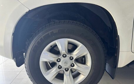 Toyota Land Cruiser Prado 150 рестайлинг 2, 2011 год, 3 100 000 рублей, 14 фотография
