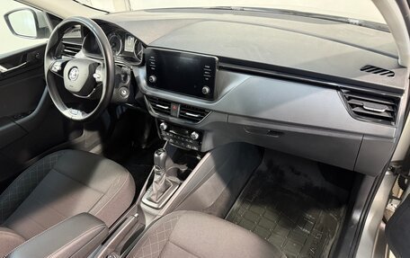 Skoda Rapid II, 2021 год, 1 799 800 рублей, 3 фотография