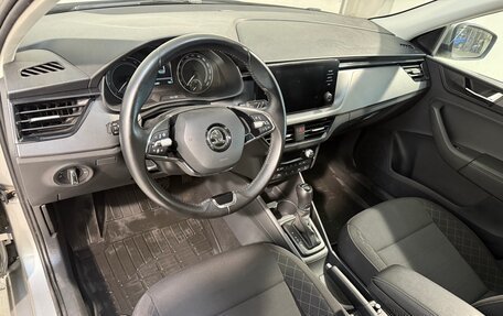 Skoda Rapid II, 2021 год, 1 799 800 рублей, 8 фотография