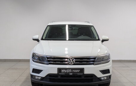 Volkswagen Tiguan II, 2020 год, 2 750 000 рублей, 2 фотография