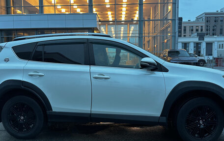 Toyota RAV4, 2017 год, 2 399 000 рублей, 23 фотография